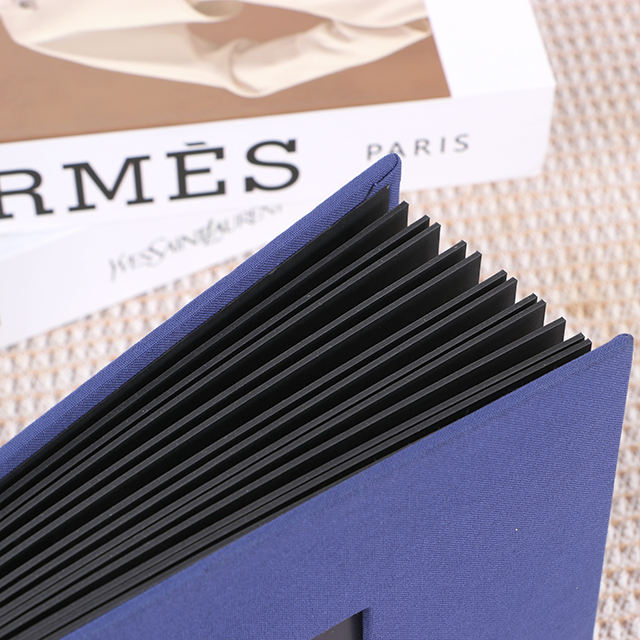 Pequeño álbum de fotos de 4x6 Fabric de tela Material Boda Baby Family Fotos Fotos de la ventana delantera Libro de fotos con logotipo personalizado pliegue